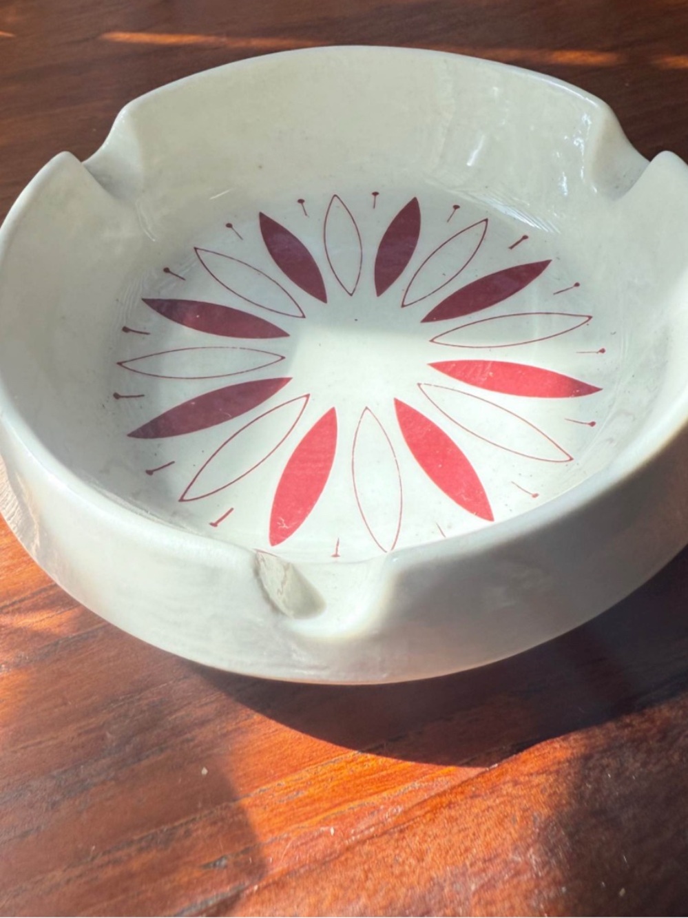 Mid-Century Ceramic Ashtray with Red Floral Starburst